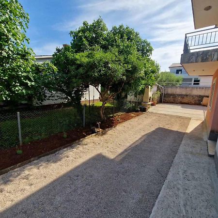 Apartments Porat Bilik gambar