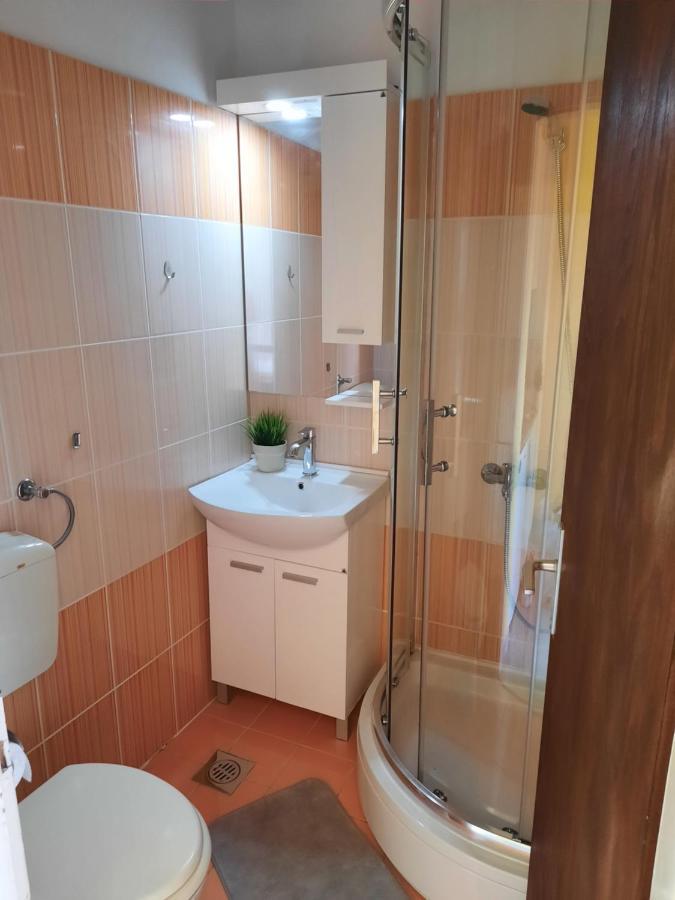 Apartments Porat Luaran gambar